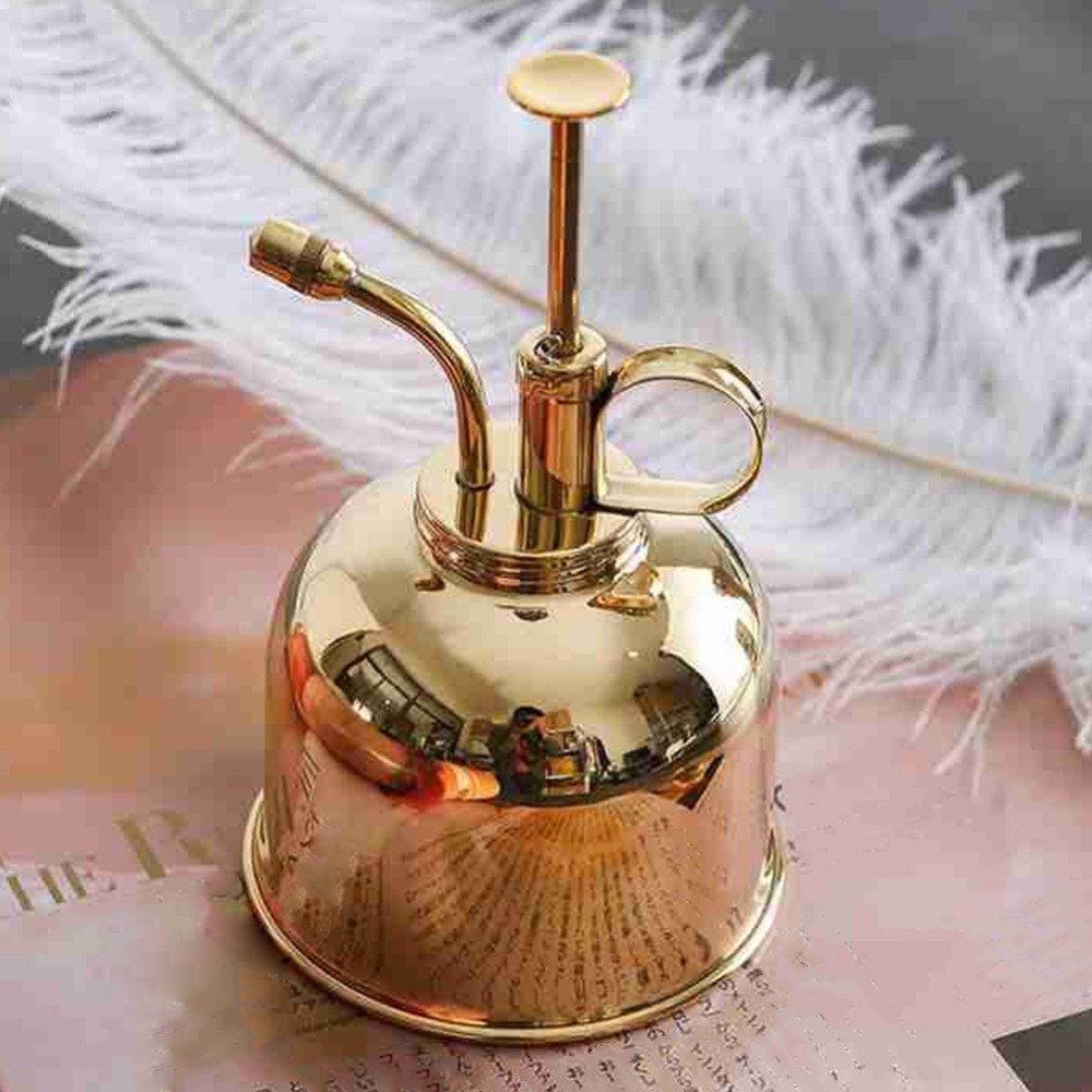 ทองเหลืองรดน้ําสเปรย์ขวด Vinta - Gardening Tools Vintage บทวิจารณ์และราคา
