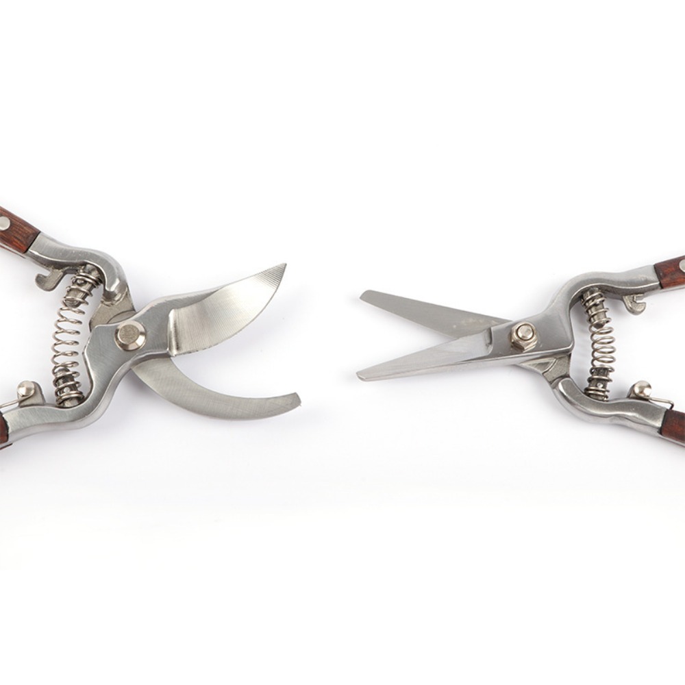 กรรไกรตัดแต่งกิ่งไม้ด้ามไม้แบบ - Gardening Tools Vintage บทวิจารณ์และราคา