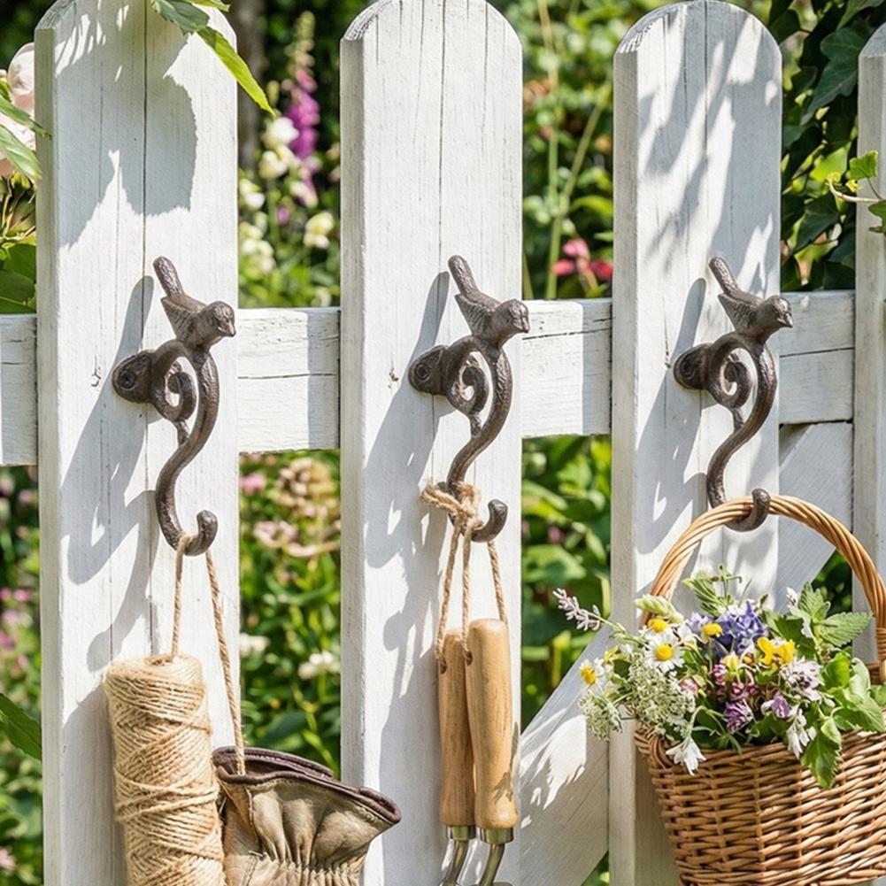 ตะขอแขวนติดผนังรูปกรงนกเหล็กวิ - Gardening Tools Vintage บทวิจารณ์และราคา